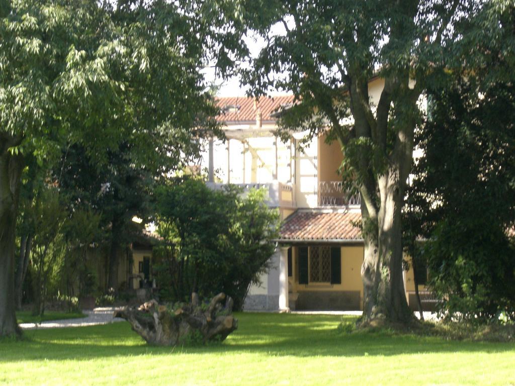 Villa Cantoni Gropello Cairoli ภายนอก รูปภาพ