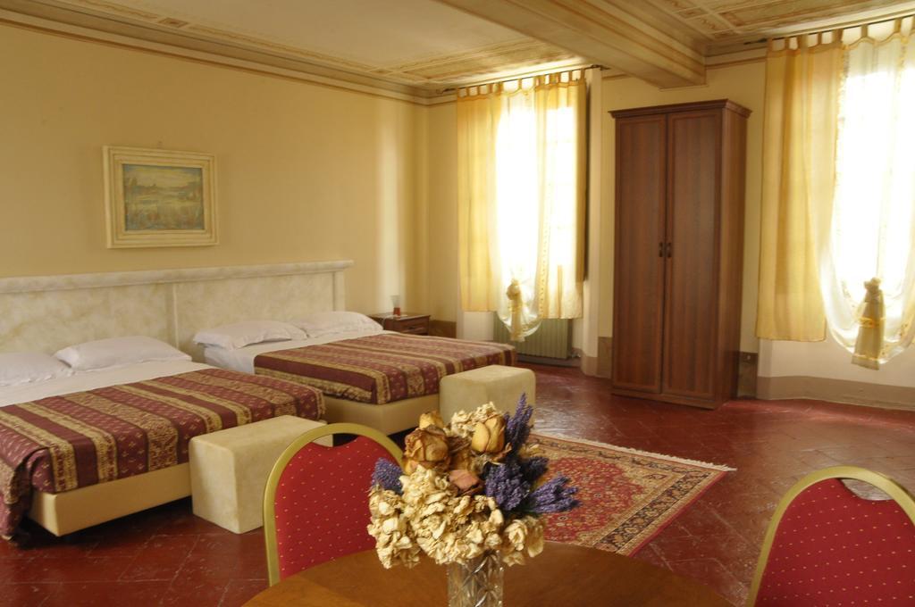 Villa Cantoni Gropello Cairoli ภายนอก รูปภาพ