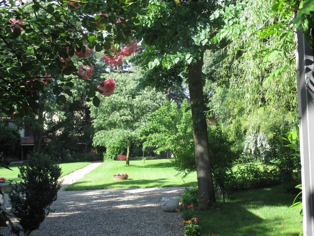 Villa Cantoni Gropello Cairoli ภายนอก รูปภาพ
