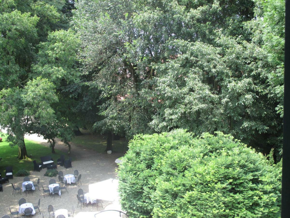 Villa Cantoni Gropello Cairoli ภายนอก รูปภาพ